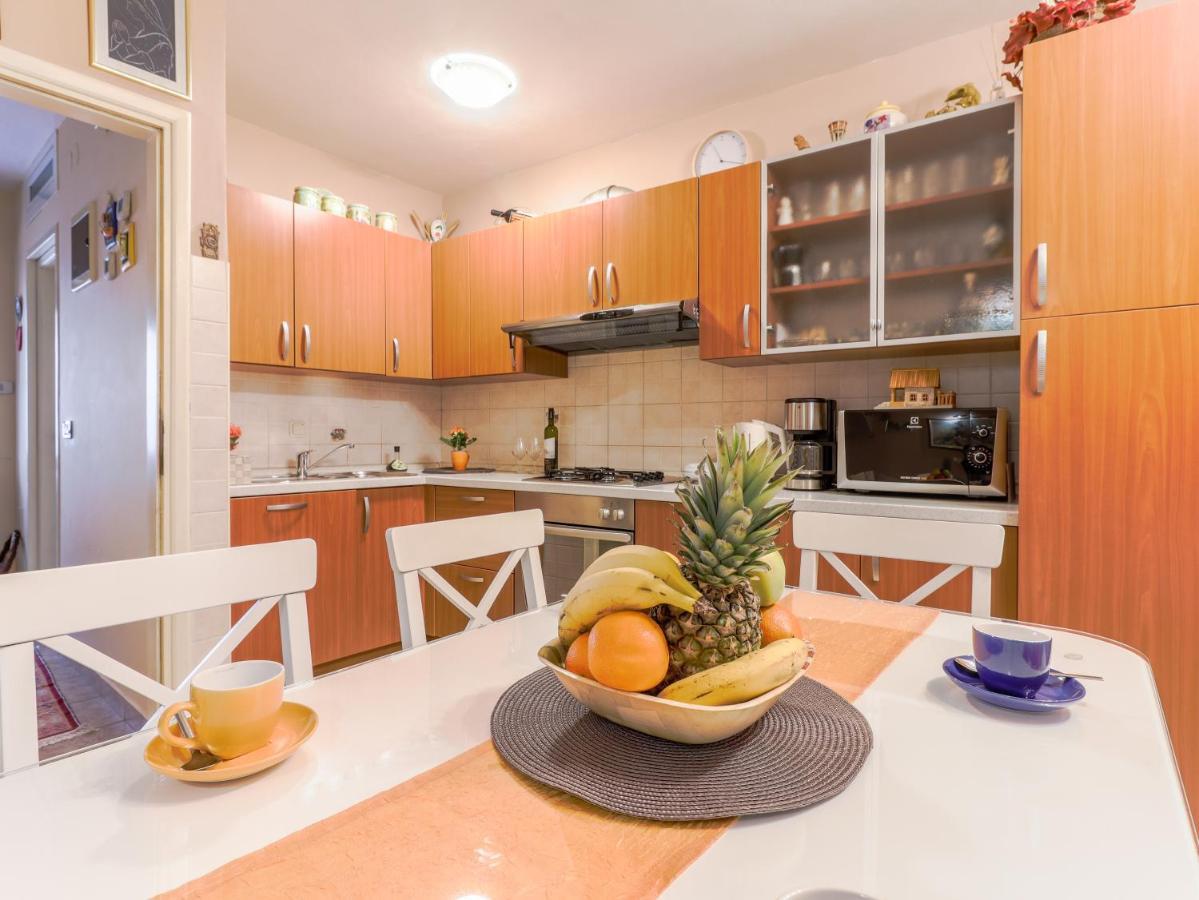 City Center 3 Bedroom Apartment Vrsar Dış mekan fotoğraf